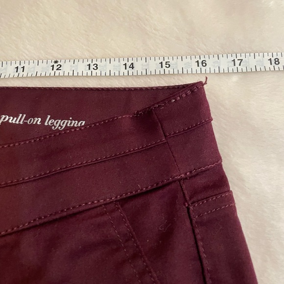 NWOT. Soho New York & Co. Jeans. Size L. High waist pull-on leggings. Burgundy. - Picture 8 of 10